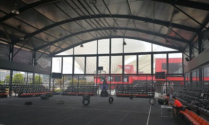 便利可移動(dòng)的室外籃球場(chǎng)篷房：節(jié)省成本、環(huán)保又實(shí)用!