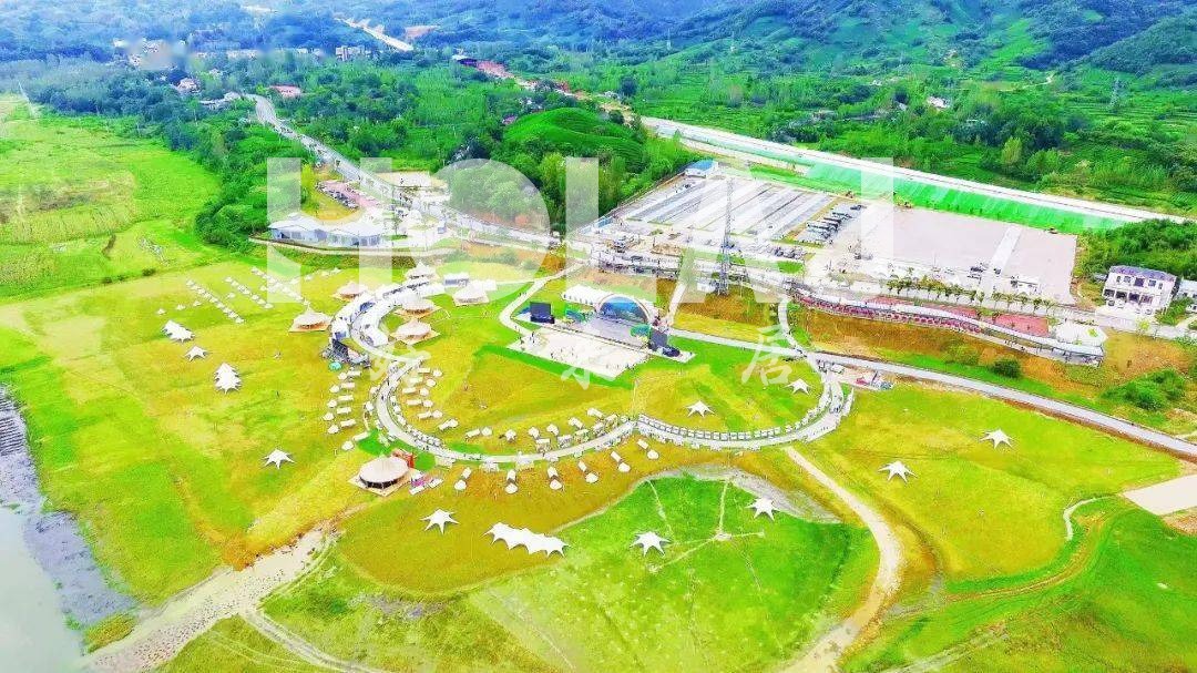 酒店帳篷用在房車營(yíng)地